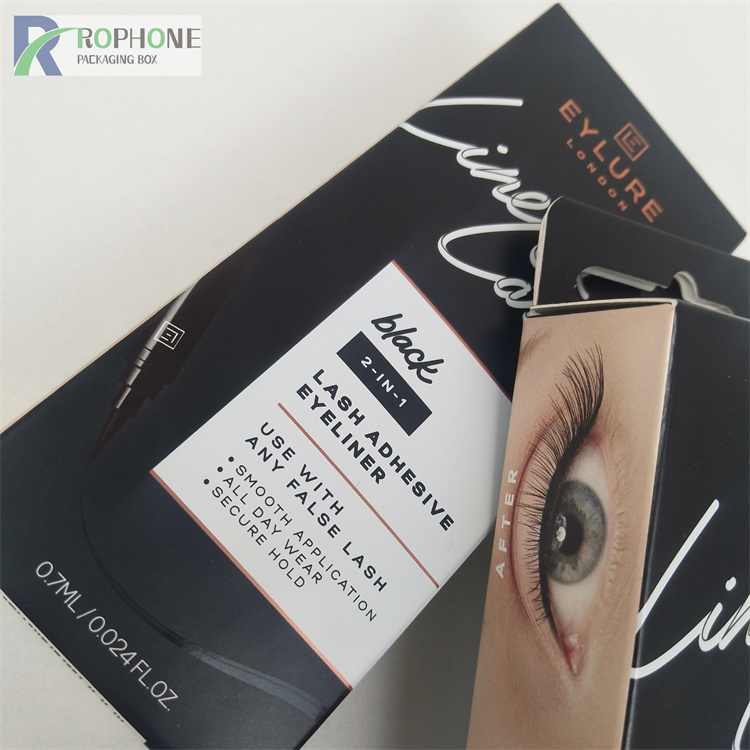 boscaí eyeliner saincheaptha